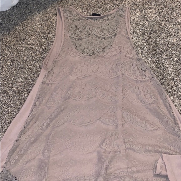 Tank top - Picture 2 of 3